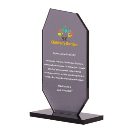 OSKAY SİYAH KRİSTAL PLAKET - media-librarymf3vtbh4t7293Pvypuv